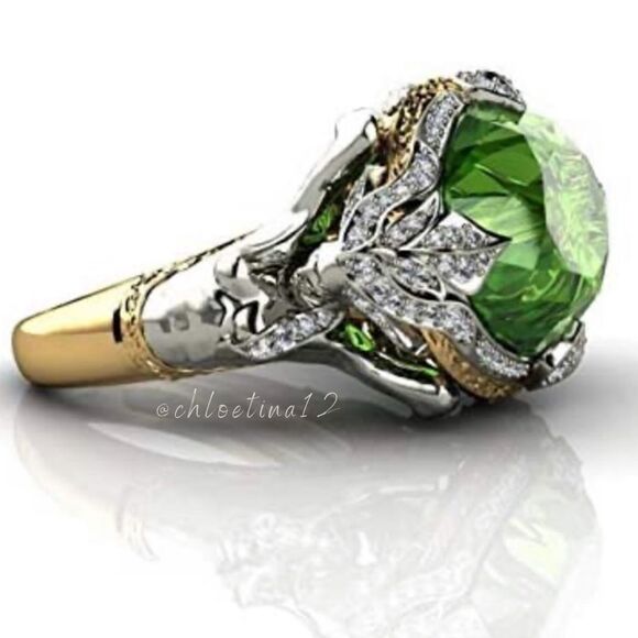 Retro Emerald Crystal Engagement Ring 925 Sterling Silver - Picture 1 of 10